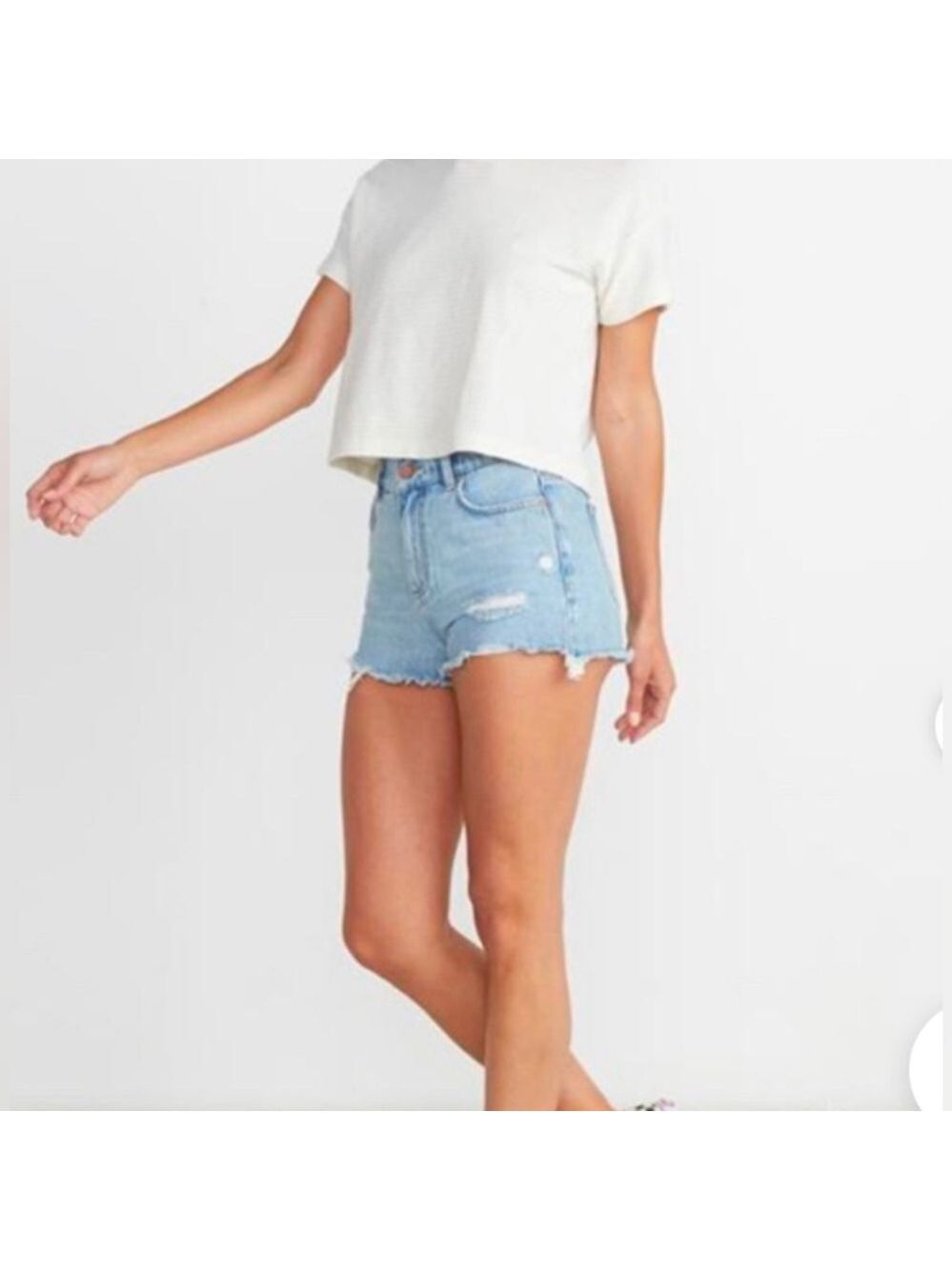 NWT Marine Layer Sasha Denim Shorts Medium Wash. Available In Diff. Sizes - Picture 1 of 10